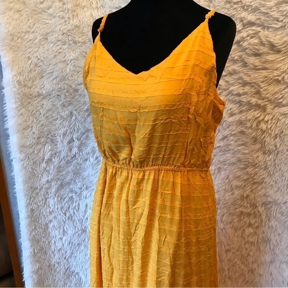 SKIES are blue summer maxi ruffled dress with spaghetti straps size large. New. - Picture 2 of 12